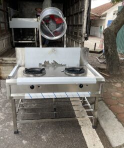 Bếp 2 có quạt hút